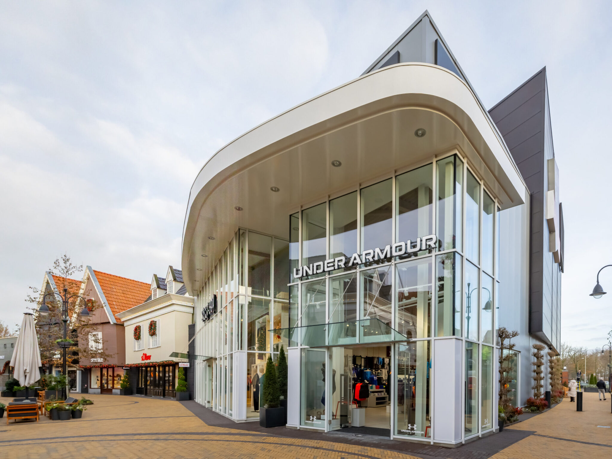 Under Armour nu ook in Designer Outlet Roosendaal - PowerBlog